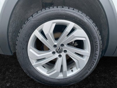 2021 Volkswagen Atlas Base