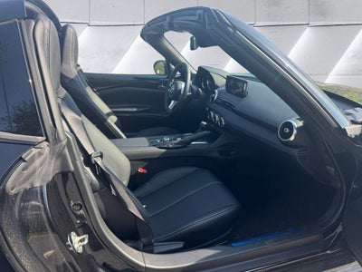 2026 Mazda Mazda MX-5 Miata RF Grand Touring