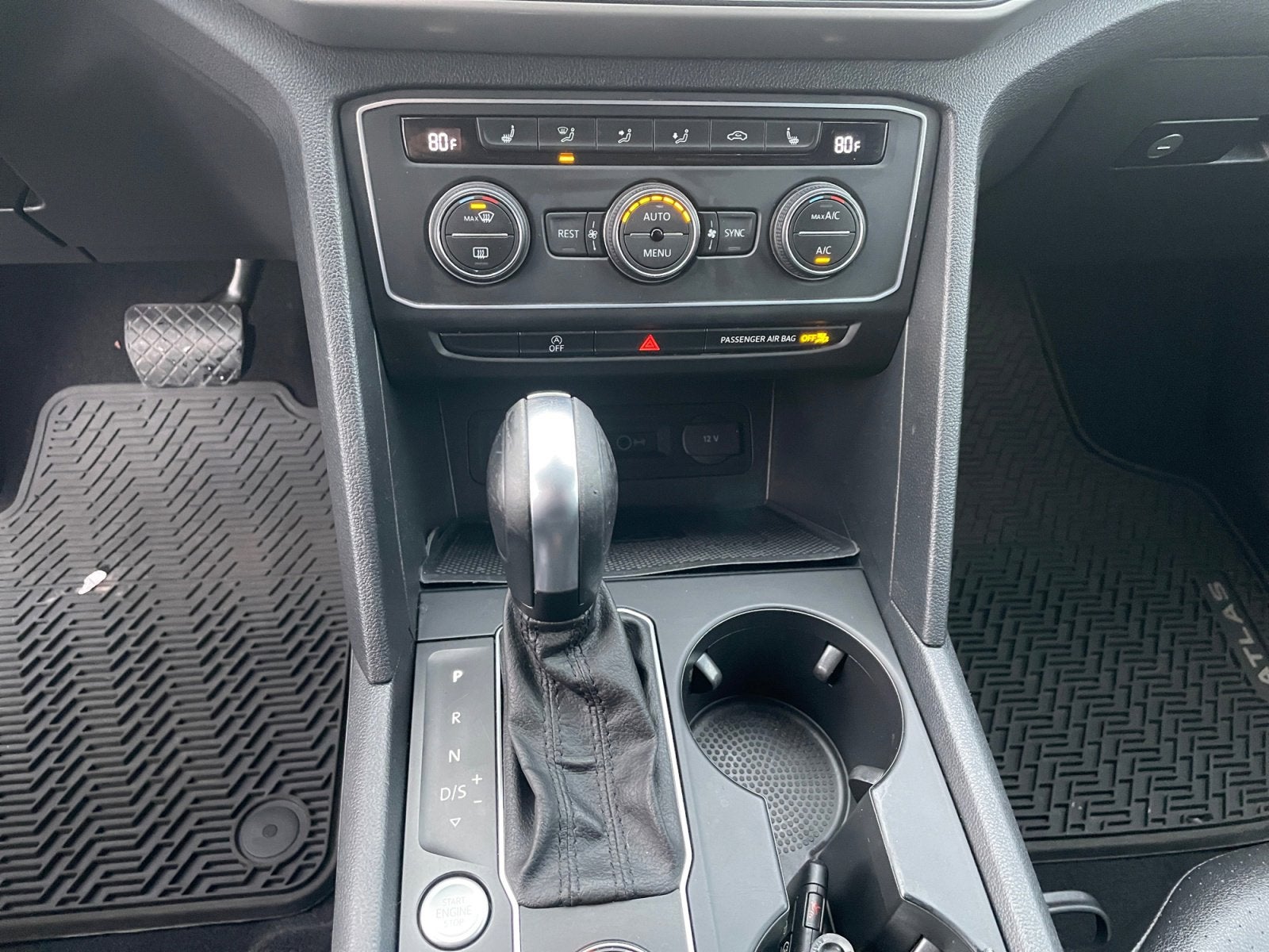 2021 Volkswagen Atlas 3.6L V6 SE w/Technology