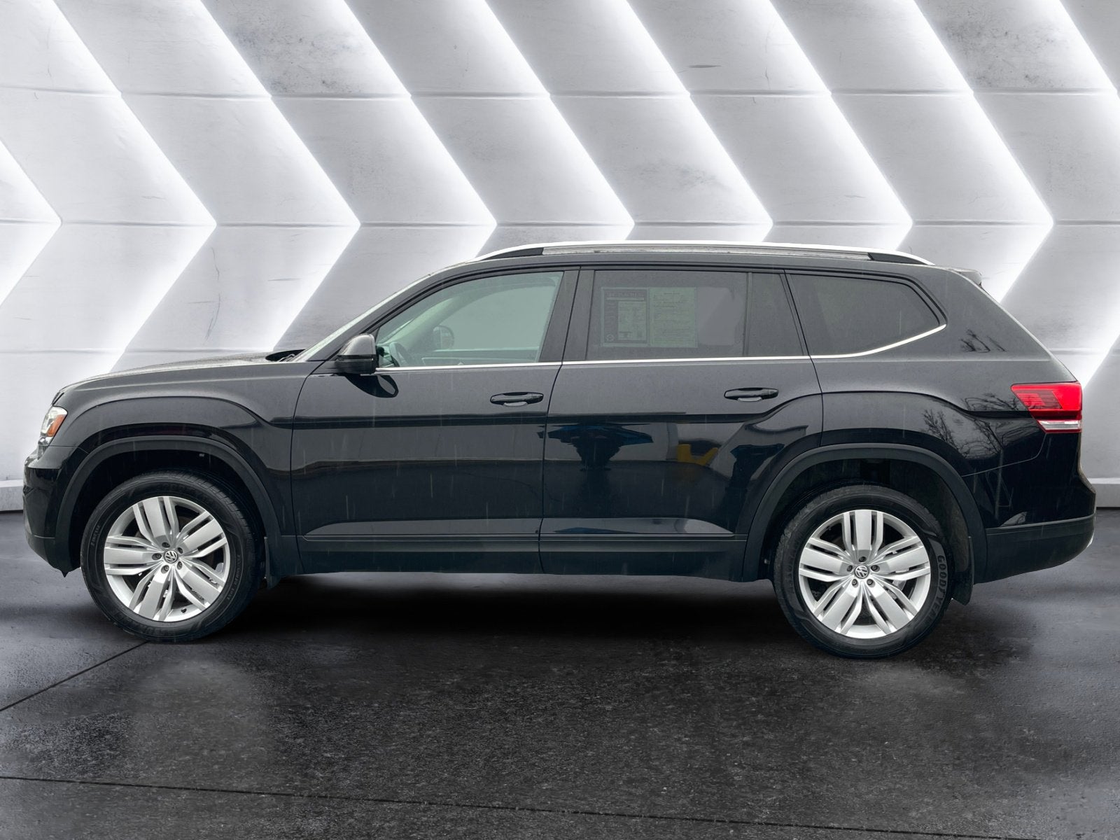 2019 Volkswagen Atlas 3.6L V6 SE w/Technology