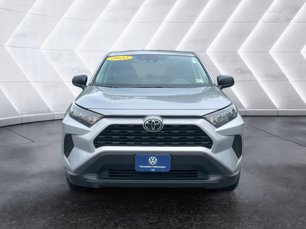 2022 Toyota RAV4 LE