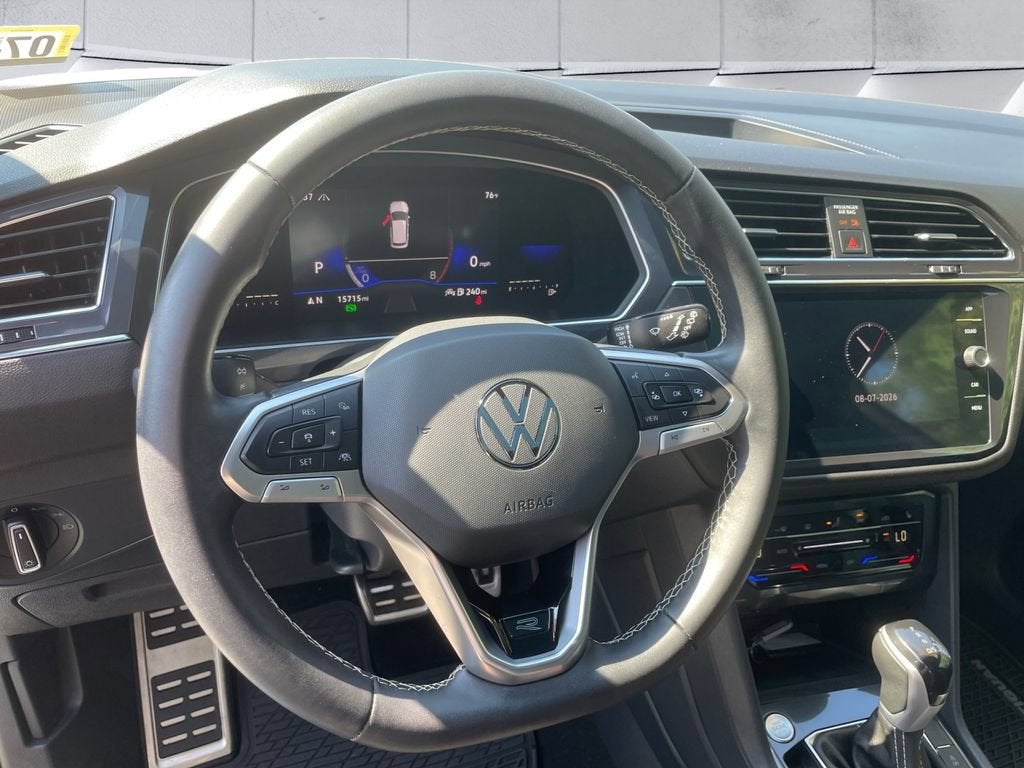 2023 Volkswagen Tiguan SE R-Line Black