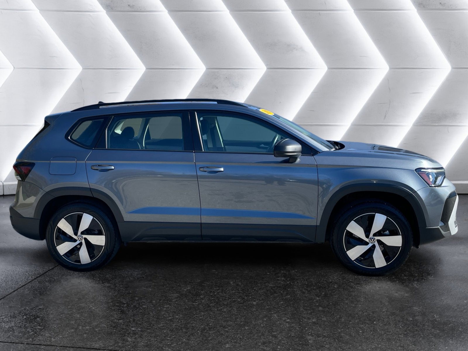 2025 Volkswagen Taos S