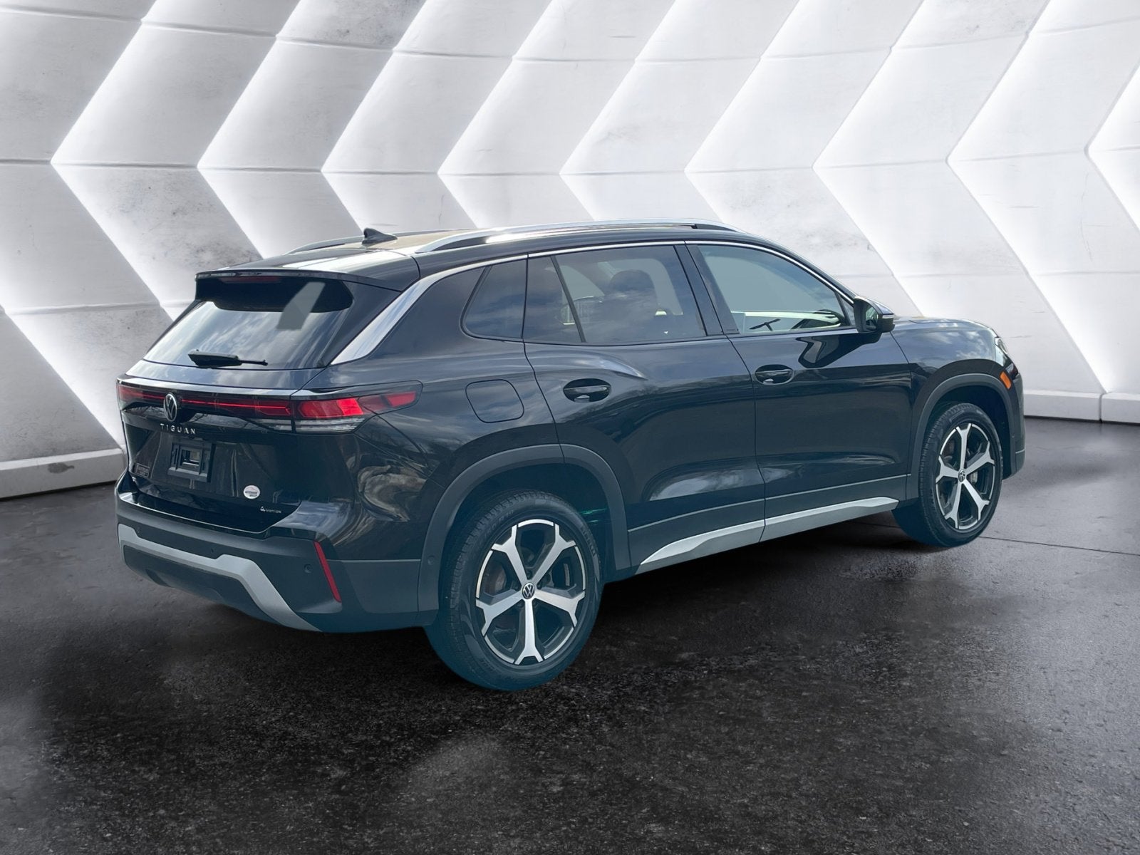 2025 Volkswagen Tiguan SE