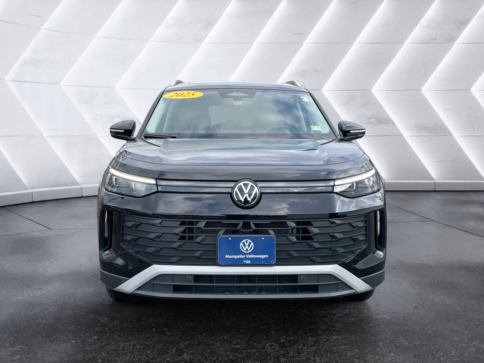 2025 Volkswagen Tiguan SE