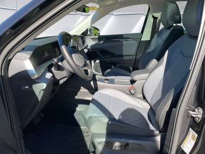 2025 Volkswagen Tiguan SE