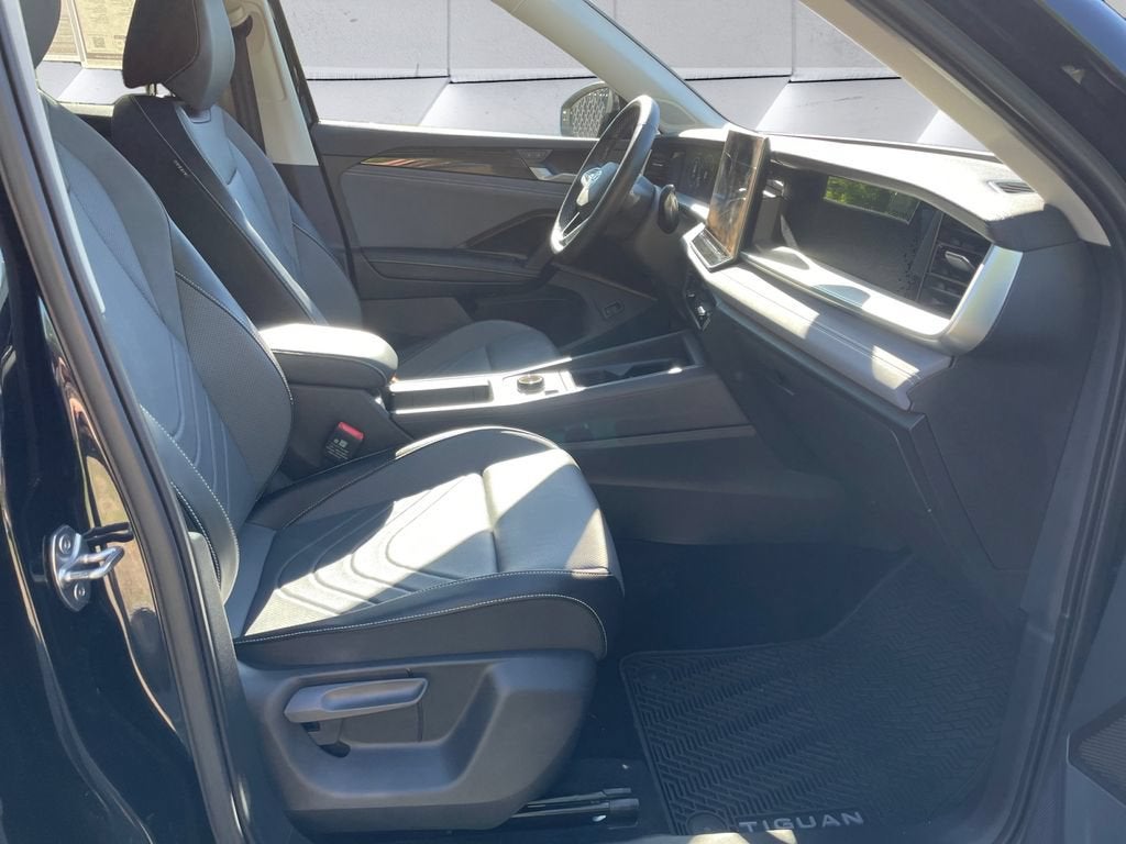 2025 Volkswagen Tiguan SE