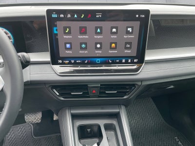 2025 Volkswagen Tiguan SE