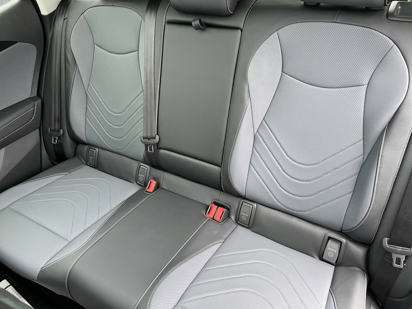 2025 Volkswagen Tiguan SE