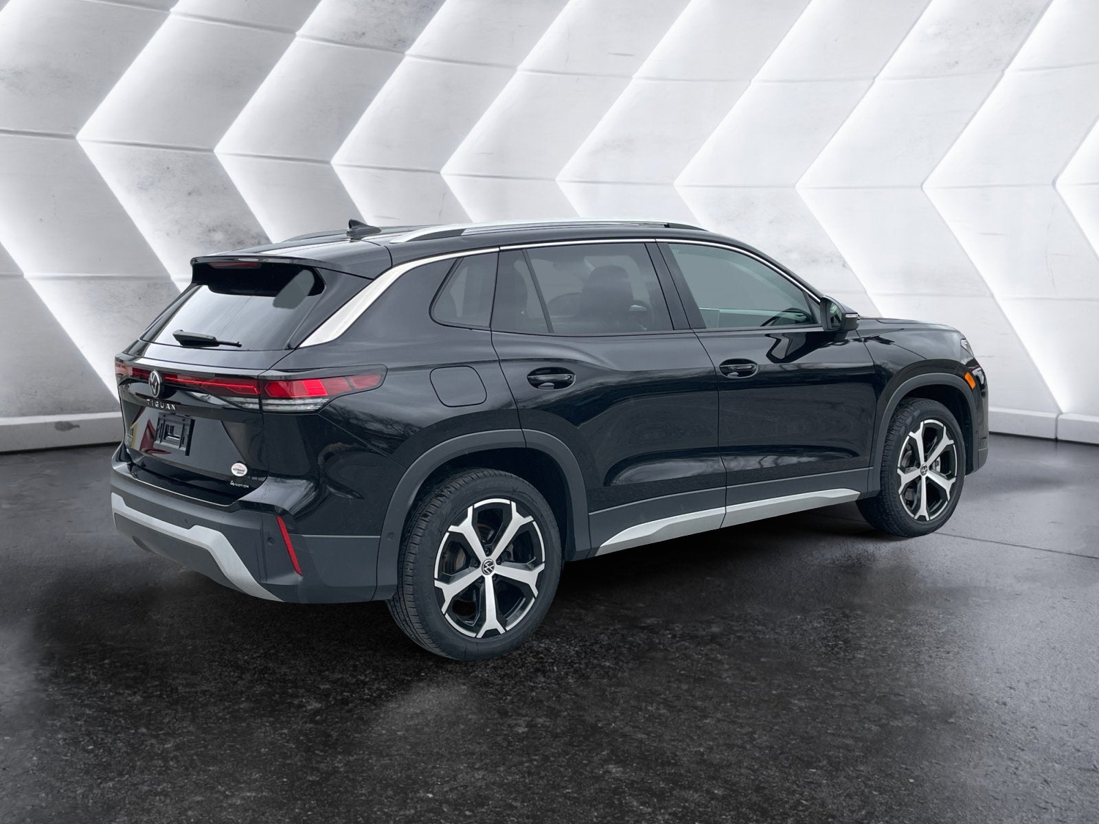2025 Volkswagen Tiguan SE