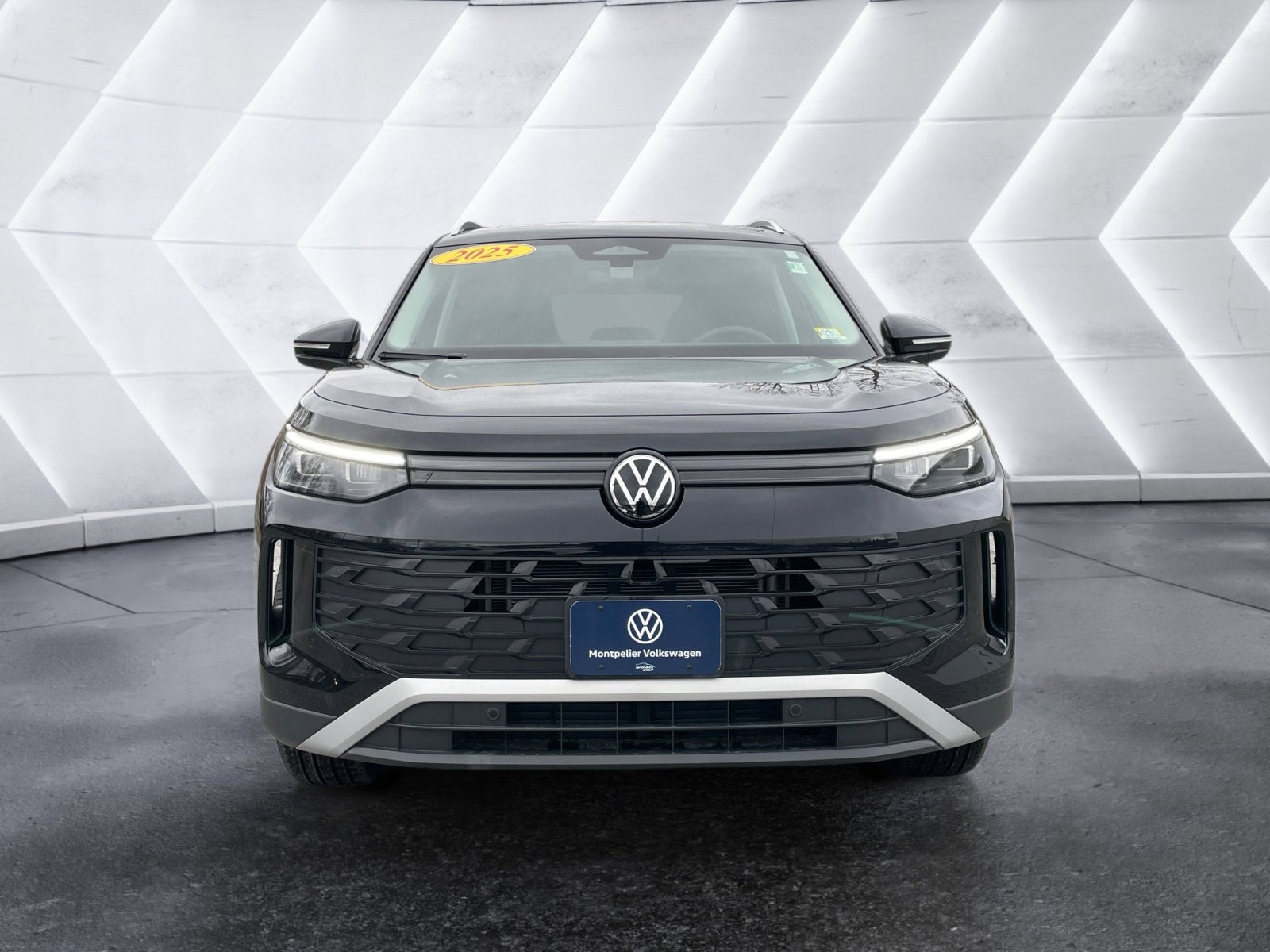 2025 Volkswagen Tiguan SE