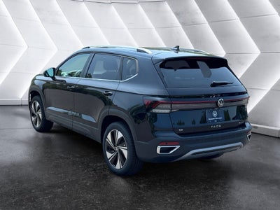 2025 Volkswagen Taos SE