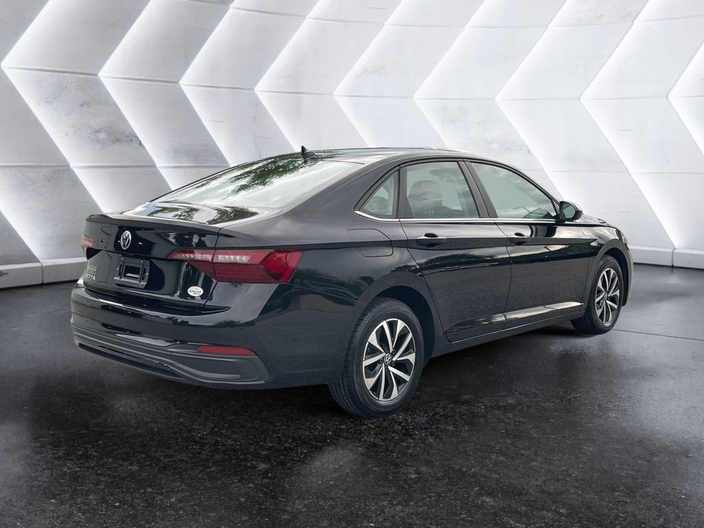 2024 Volkswagen Jetta S