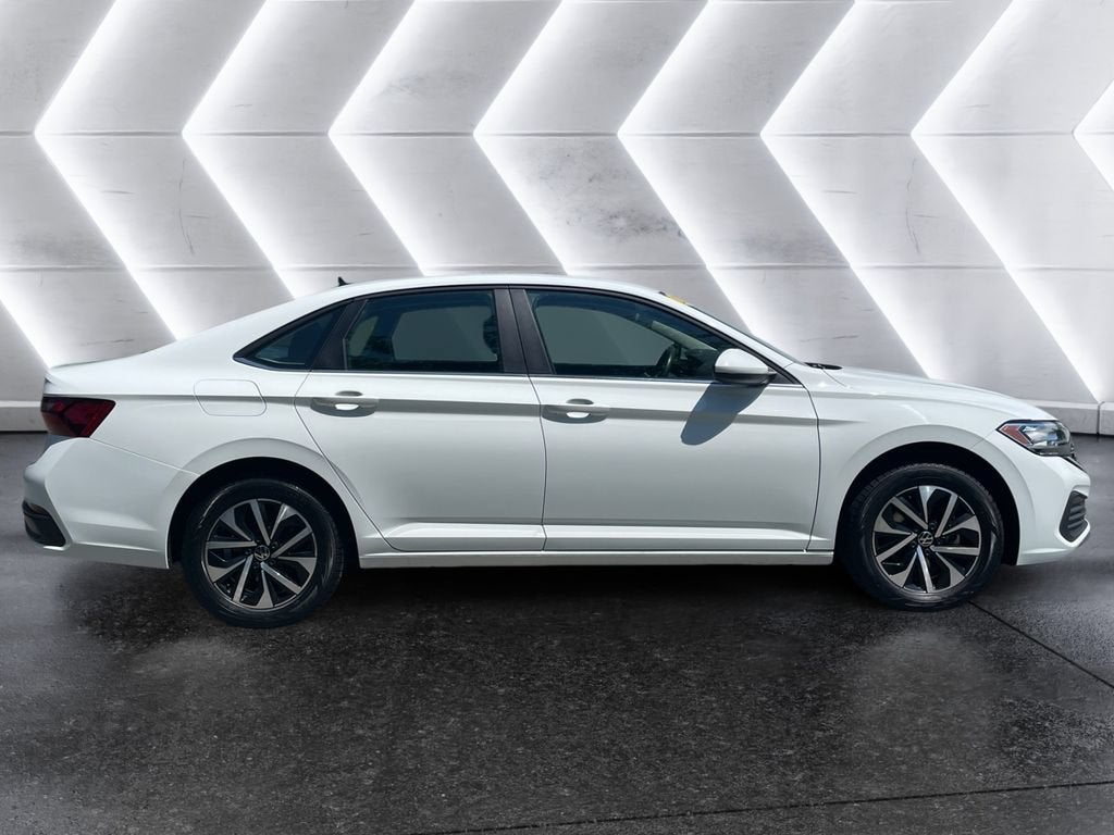 2024 Volkswagen Jetta S