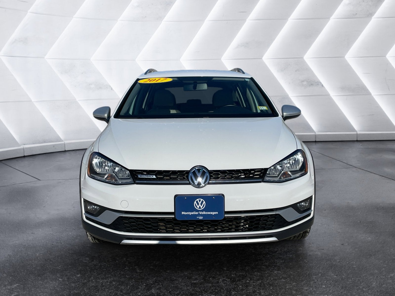 2017 Volkswagen Golf Alltrack Base