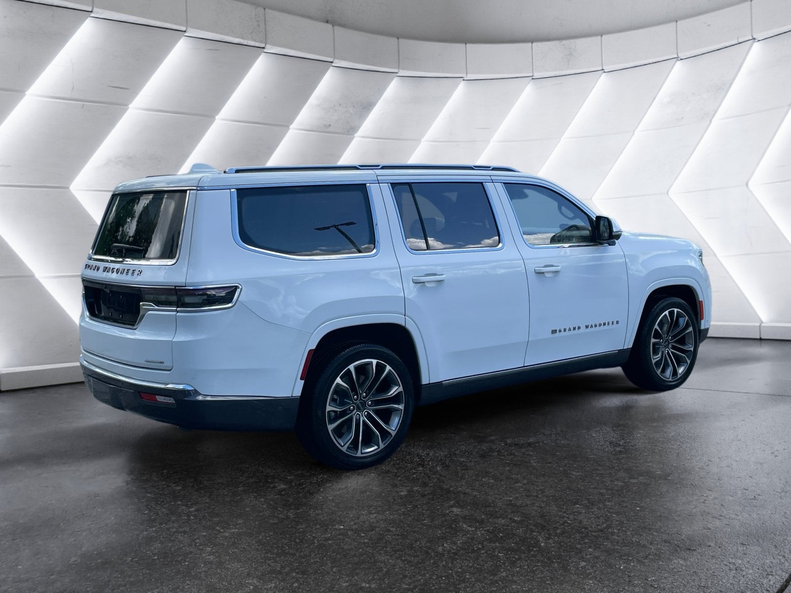 2022 Jeep Grand Wagoneer Series III