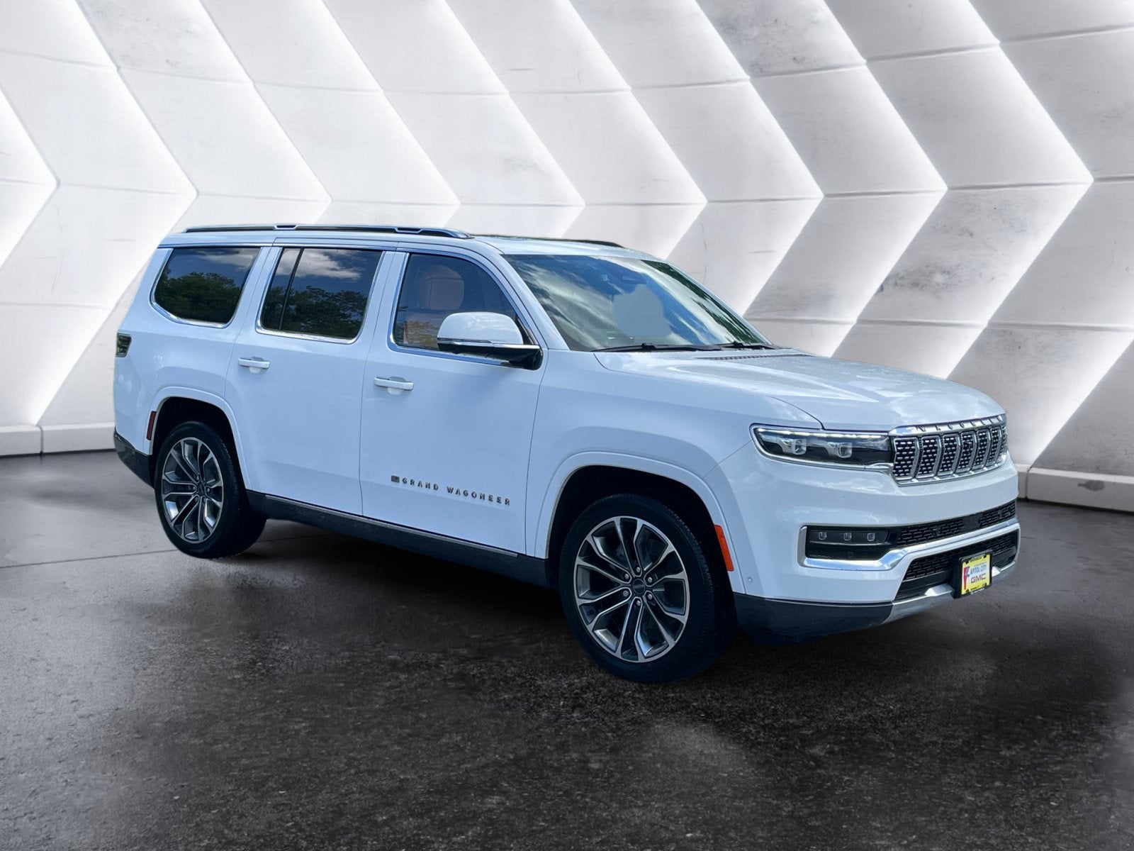 2022 Jeep Grand Wagoneer Series III