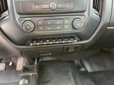 2018 GMC Sierra 3500HD 4WD Reg Cab 137.5" WB, 59.06" CA