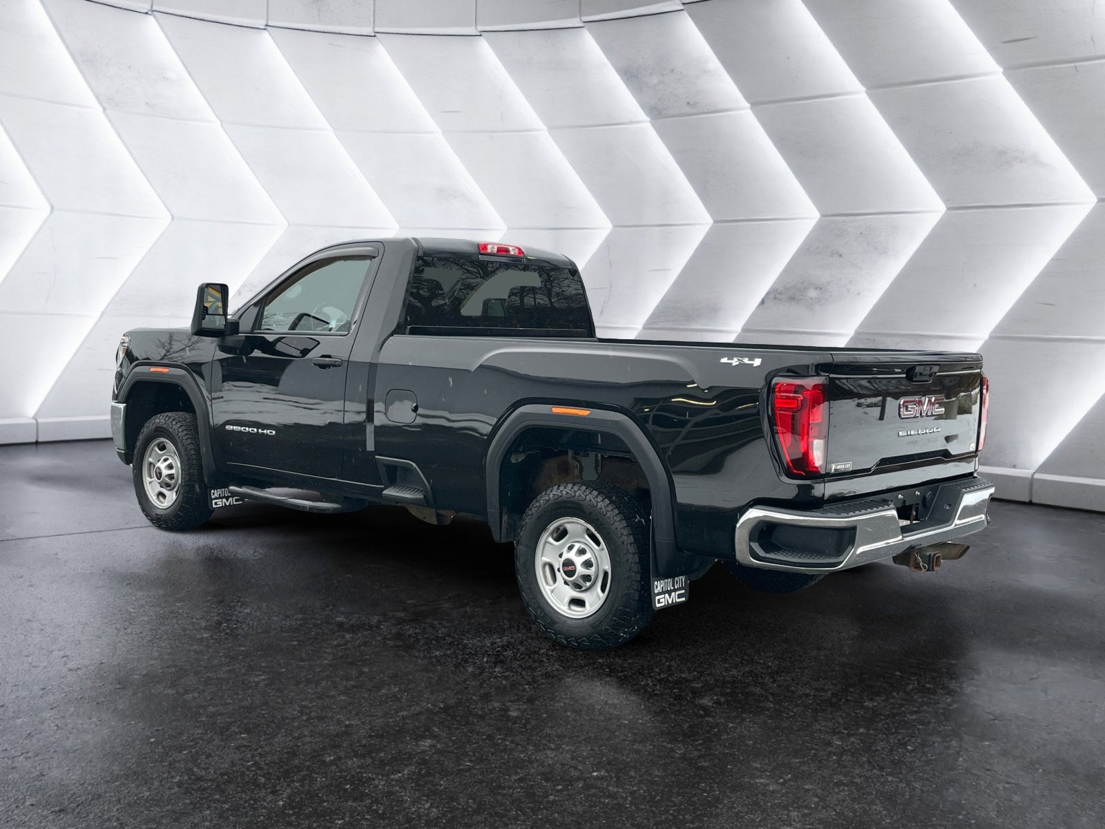2020 GMC Sierra 2500HD 4WD Reg Cab 142"