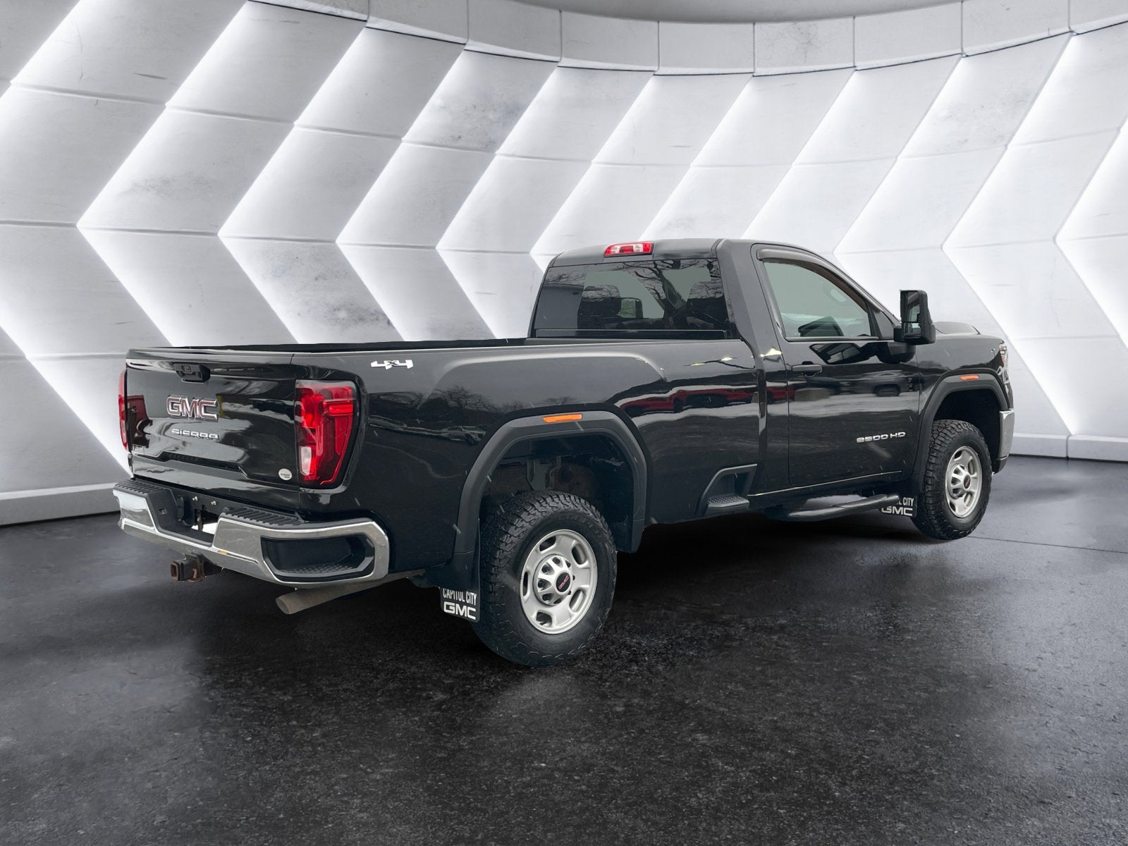 2020 GMC Sierra 2500HD 4WD Reg Cab 142"