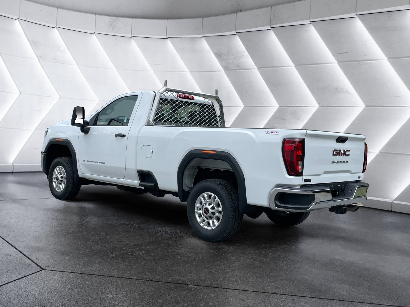 2025 GMC Sierra 2500HD Pro