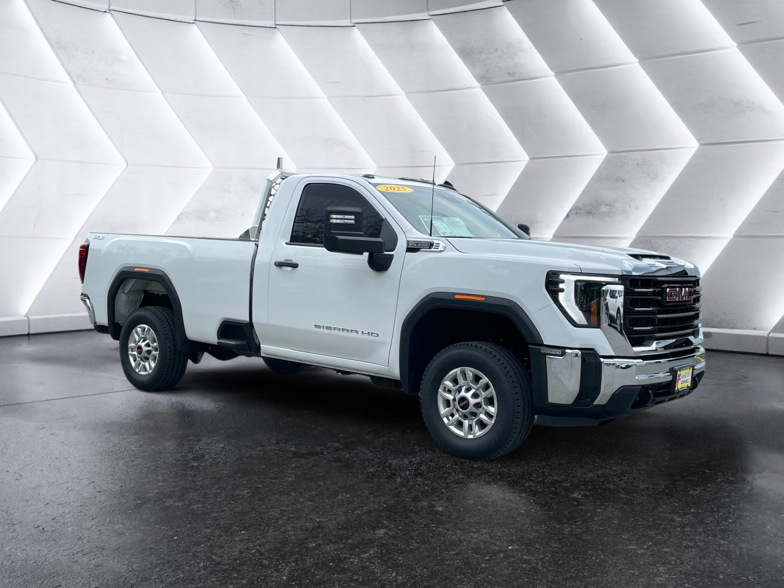 2025 GMC Sierra 2500HD Pro