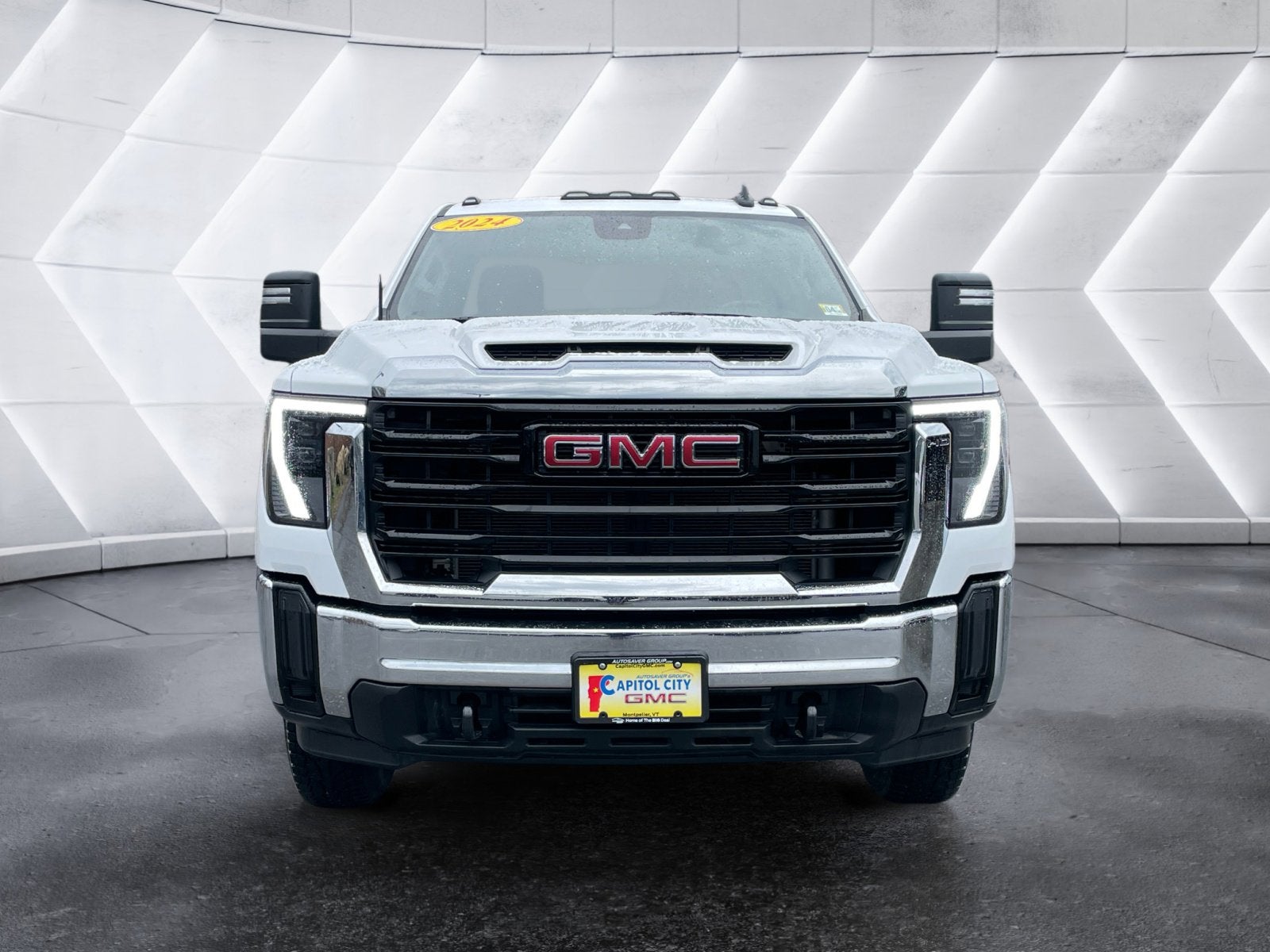 2024 GMC Sierra 2500HD Pro