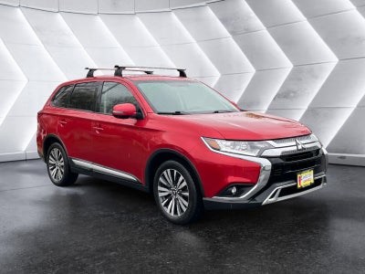 2019 Mitsubishi Outlander Base