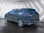2025 Mitsubishi Outlander Base