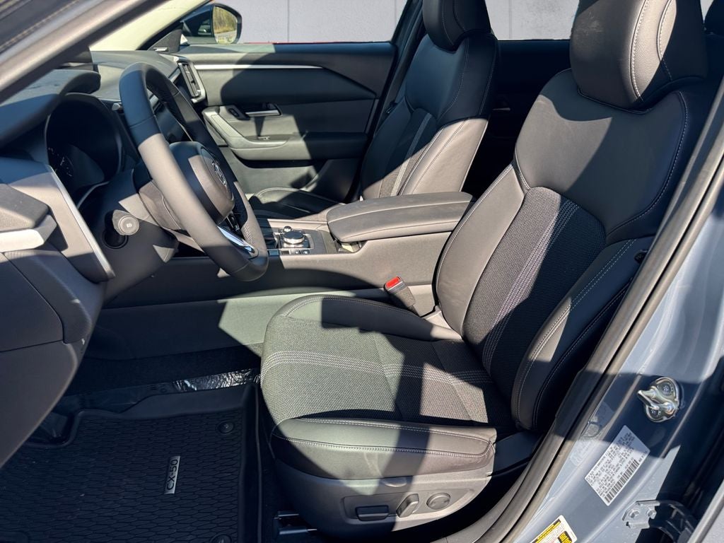2025 Mazda Mazda CX-50 2.5 S Premium Package