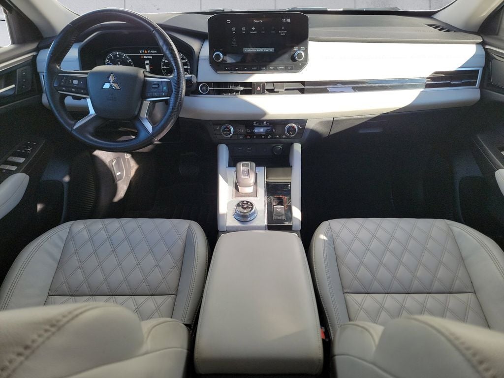 2022 Mitsubishi Outlander SEL